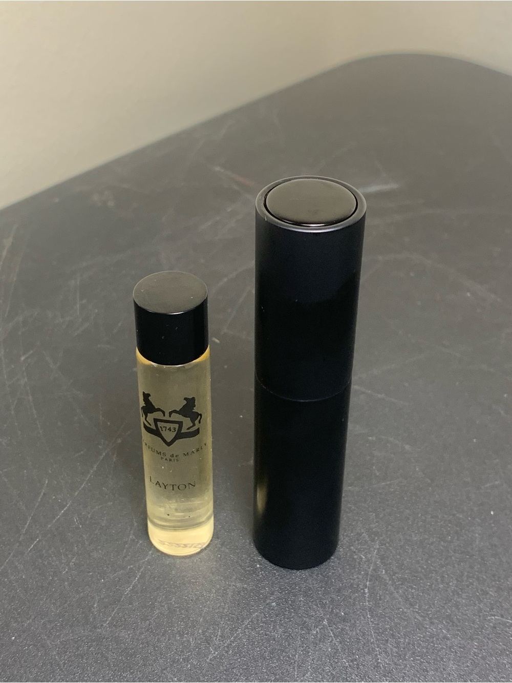 Parfums de Marly Layton (10ml + 10ml Atomizer) Nice!